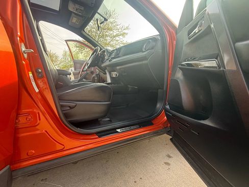 Used 2016 Toyota RAV4 SE image 11