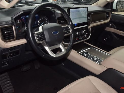 Used 2024 Ford Expedition Limited AWD/4WD image 35
