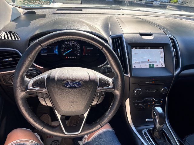 Used 2018 Ford Edge SEL w/ Equipment Group 201A AWD/4WD image 10