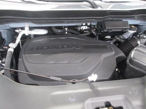 Used 2023 Honda Ridgeline RTL-E image 16