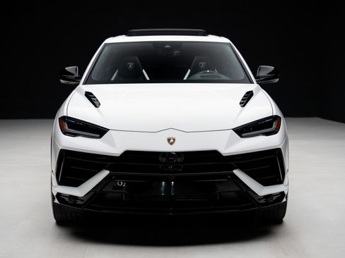 Used 2024 Lamborghini Urus S AWD/4WD image 7