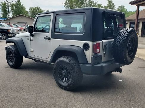 Used 2007 Jeep Wrangler X AWD/4WD image 4
