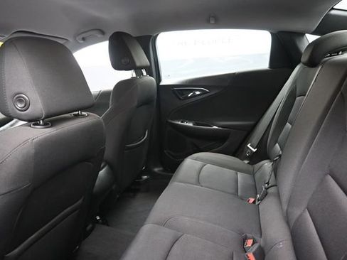 Used 2019 Chevrolet Malibu RS FWD image 22