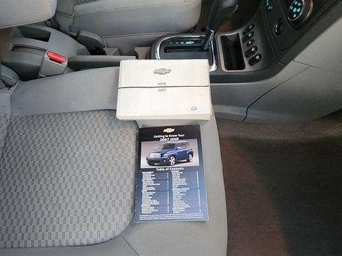 Used 2007 Chevrolet HHR LS image 23