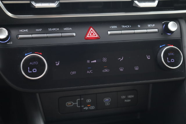 Used 2025 Hyundai Sonata SEL FWD image 17