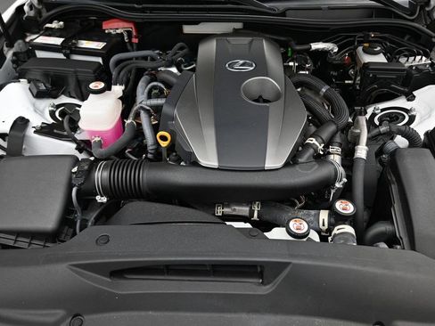Used 2023 Lexus IS 300 w/ Premium Package RWD image 20