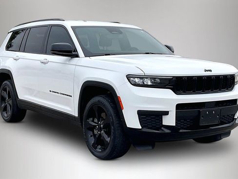 Used 2023 Jeep Grand Cherokee L Laredo AWD/4WD image 1