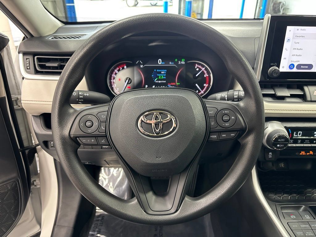 Used 2023 Toyota RAV4 XLE w/ Convenience Package AWD/4WD image 14