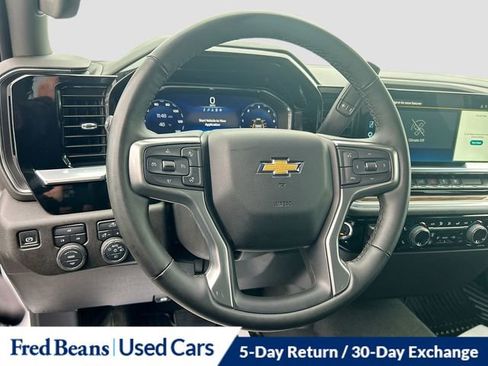Used 2025 Chevrolet Silverado 2500 LT w/ Convenience Package AWD/4WD image 13