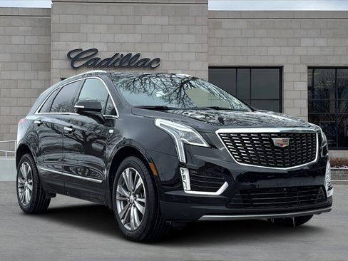 Certified 2025 Cadillac XT5 Premium Luxury image 1