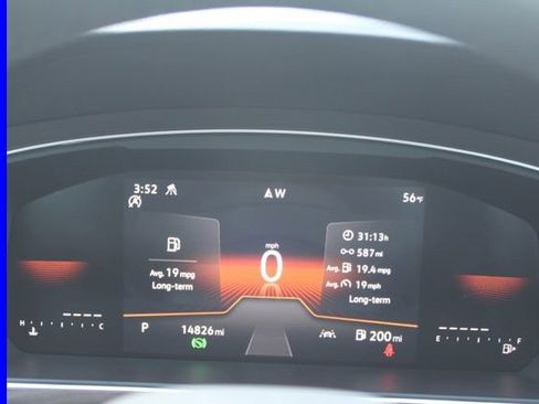 Used 2024 Volkswagen Tiguan SE R-Line image 35