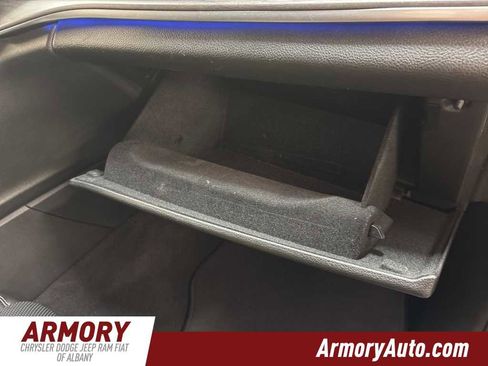 Used 2022 Jeep Grand Cherokee Overland w/ Luxury Tech Group IV image 45