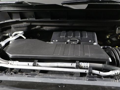 Used 2024 Chevrolet Silverado 1500 LT image 15