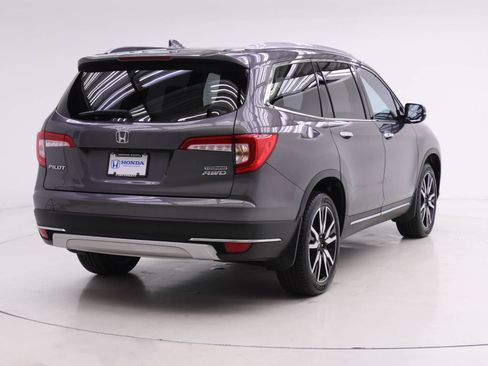 Used 2021 Honda Pilot Touring image 2