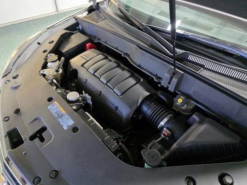 Used 2016 Chevrolet Traverse LTZ image 43