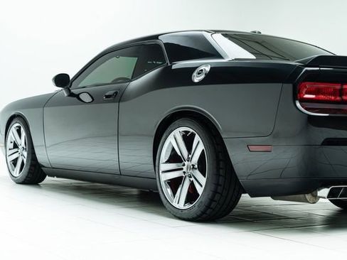 Used 2010 Dodge Challenger SRT8 w/ SRT Option Group II RWD image 20