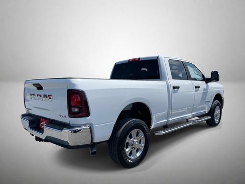 Used 2026 RAM 2500 Big Horn AWD/4WD image 3
