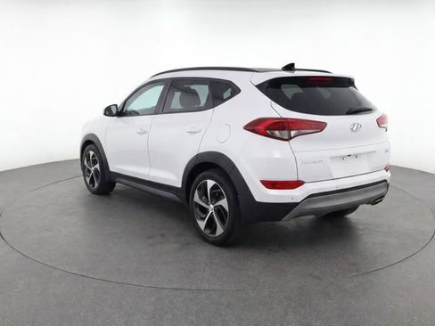 Used 2018 Hyundai Tucson Value FWD image 7