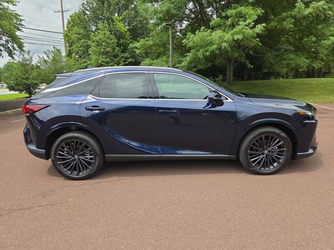 New 2026 Lexus RX 350h AWD/4WD image 2