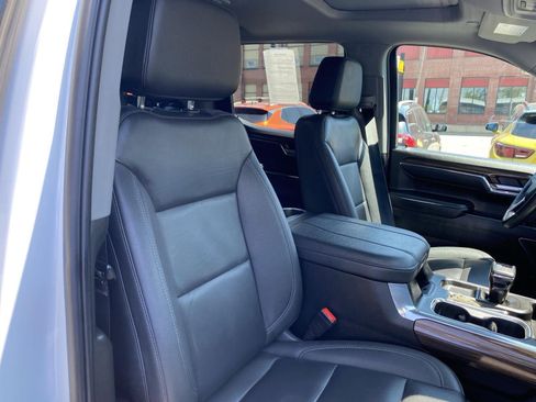 Certified 2024 Chevrolet Silverado 1500 RST w/ Convenience Package II AWD/4WD image 29