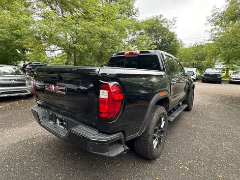Used 2024 GMC Canyon Denali w/ LPO, Denali Black Edition AWD/4WD image 8
