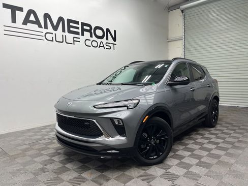 Used 2024 Buick Encore GX Sport Touring w/ Advanced Technology Package image 1