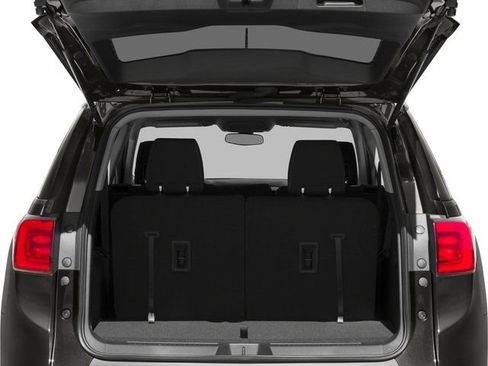 Used 2017 GMC Acadia SLE FWD image 15