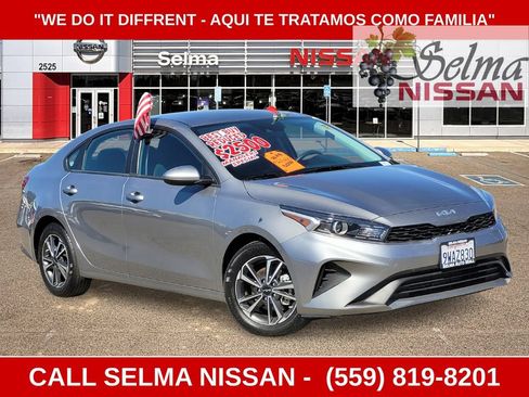 Used 2023 Kia Forte LXS FWD image 1
