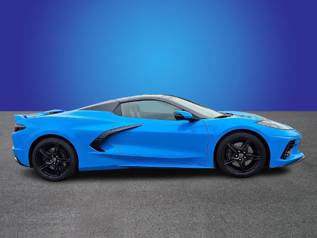 Used 2021 Chevrolet Corvette Stingray Preferred Conv w/ Z51 Performance Package RWD image 4