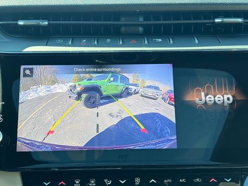 New 2026 Jeep Grand Cherokee Limited image 14