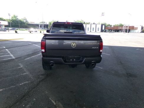 Used 2017 RAM 1500 Sport w/ Convenience Group AWD/4WD image 7