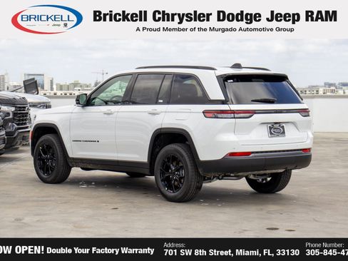 New 2026 Jeep Grand Cherokee Altitude image 7