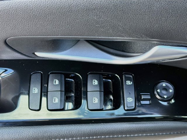 Certified 2024 Hyundai Tucson Limited FWD image 19