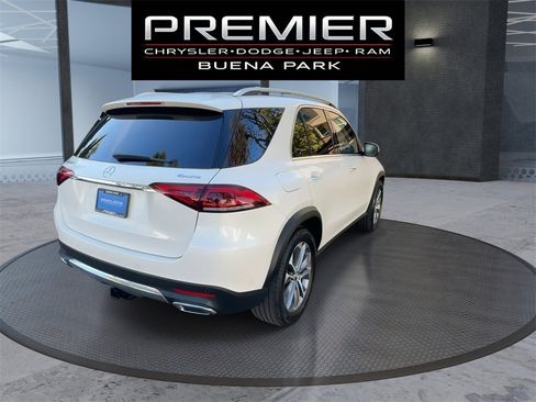 Used 2022 Mercedes-Benz GLE 450 4MATIC image 7