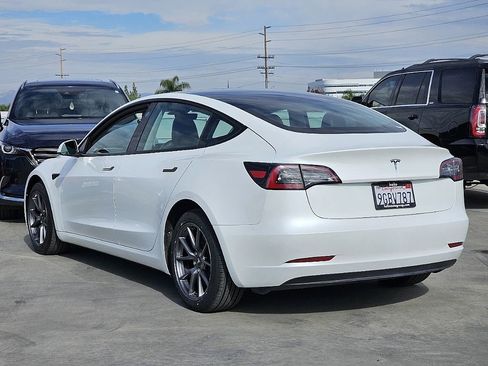 Used 2023 Tesla Model 3 Standard Range image 15