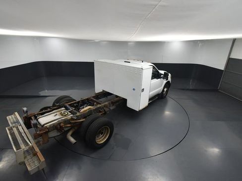 Used 2015 Ford F350 XL image 44