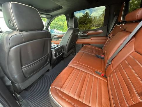 Used 2023 GMC Sierra 1500 Denali Ultimate AWD/4WD image 14