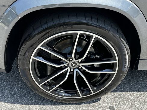 Certified 2025 Mercedes-Benz GLS 450 4MATIC w/ AMG Line Exterior image 21