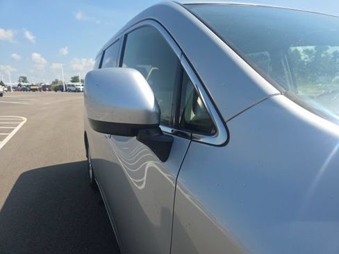 Used 2016 Nissan Quest SV FWD image 5
