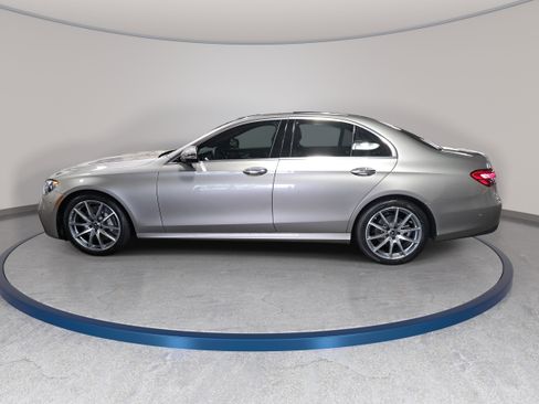 Certified 2023 Mercedes-Benz E 350 4MATIC Sedan image 9
