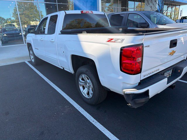 Used 2017 Chevrolet Silverado 1500 LT w/ All Star Edition AWD/4WD image 5
