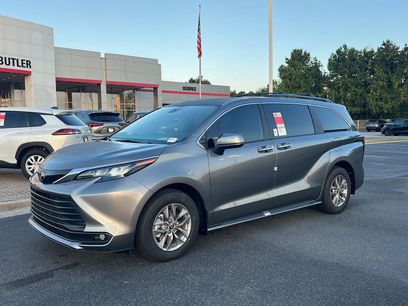 New 2026 Toyota Sienna XLE