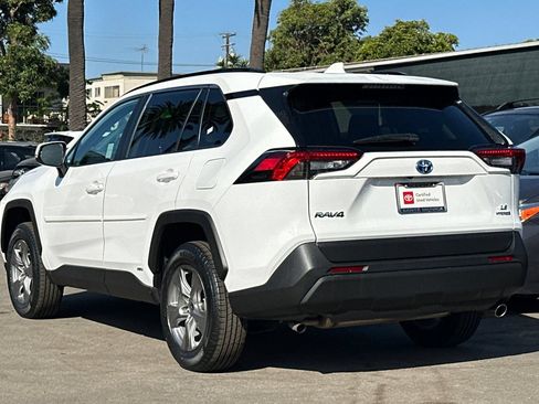 Certified 2024 Toyota RAV4 LE AWD/4WD image 6