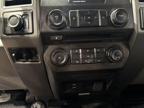 Used 2017 Ford F350 XL w/ Power Equipment Group AWD/4WD image 93