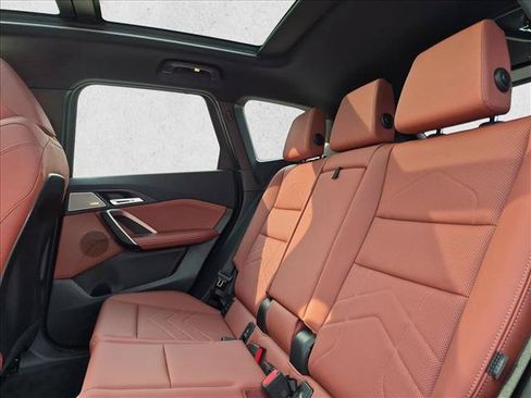 New 2027 BMW X1 xDrive28i AWD/4WD image 16