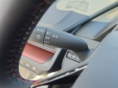 New 2026 Toyota Prius Plug-In Hybrid FWD image 16