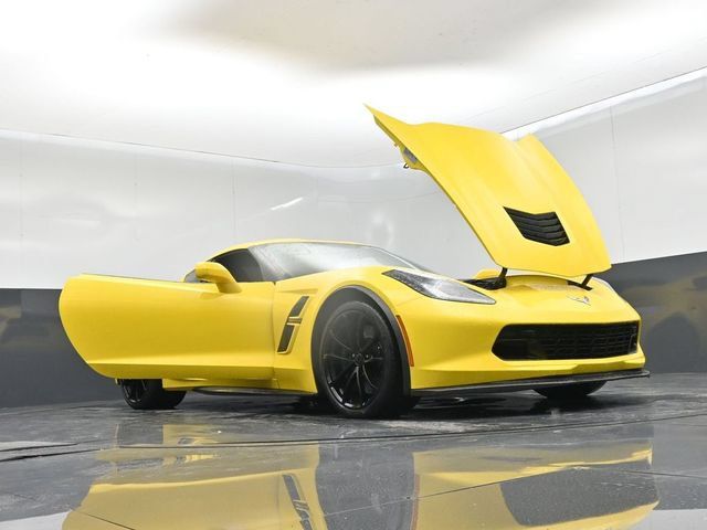 Used 2017 Chevrolet Corvette Grand Sport RWD image 65