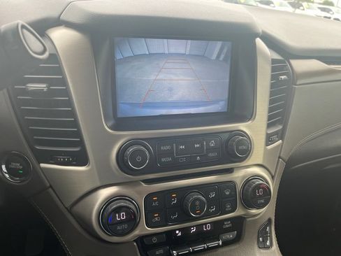 Used 2020 GMC Yukon XL Denali w/ Denali Premium Package RWD image 20