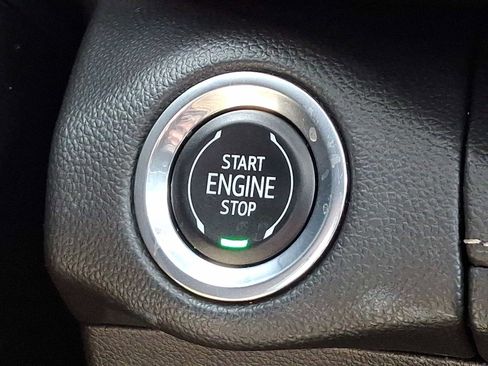 Used 2023 Buick Envision Essence w/ Sport Touring Package AWD/4WD image 25
