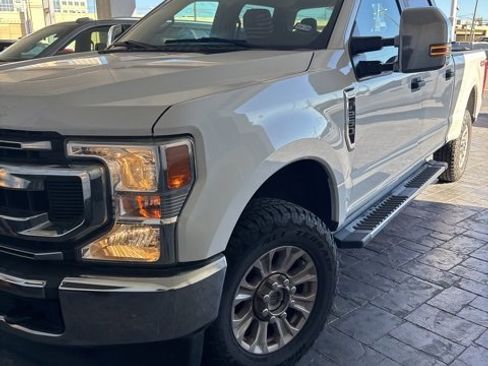 Used 2020 Ford F250 XL w/ STX Appearance Package image 4
